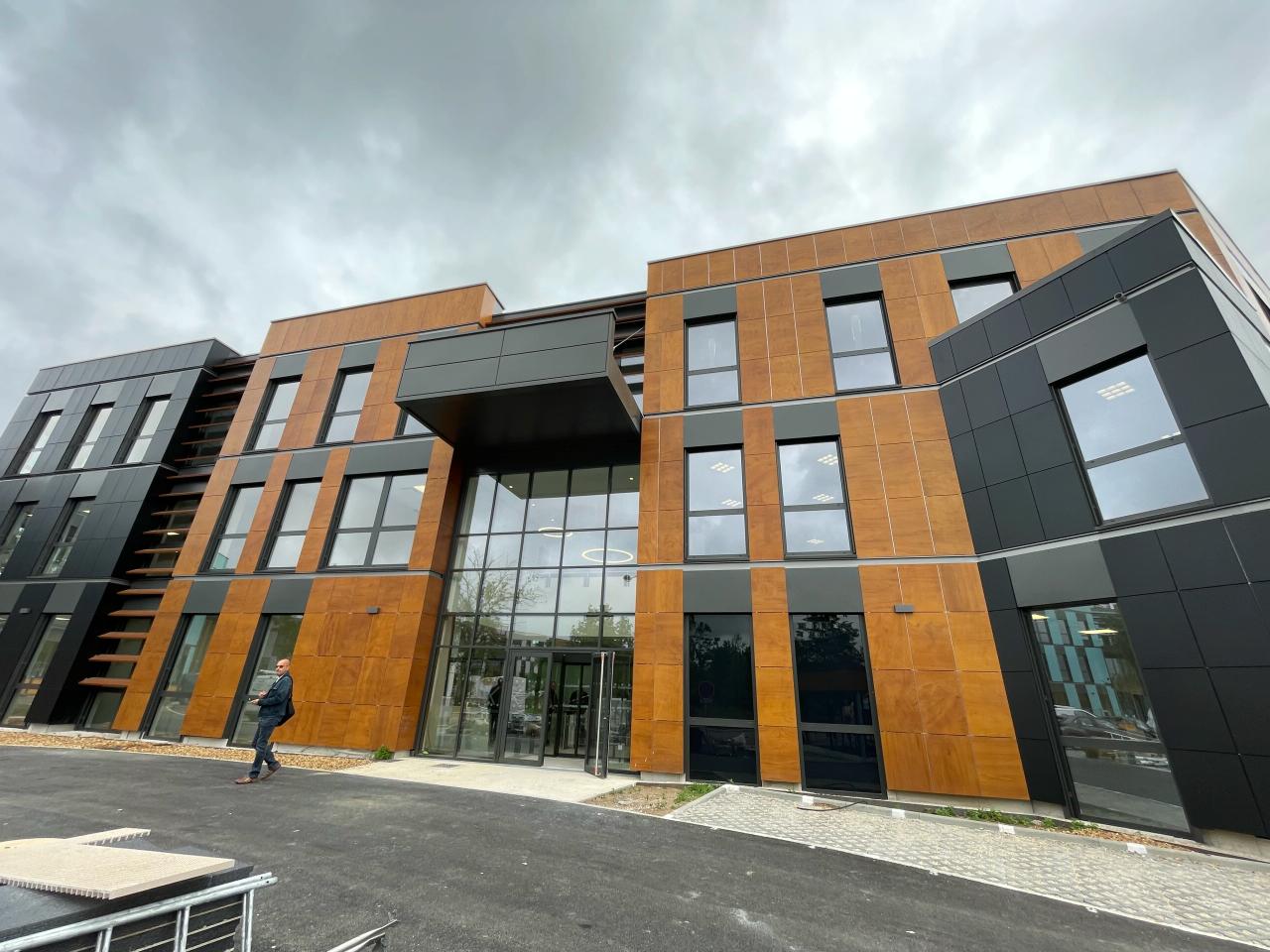 Bureau Olivet 462m² Location bureau Olivet Loiret OLBUR2118631 0
